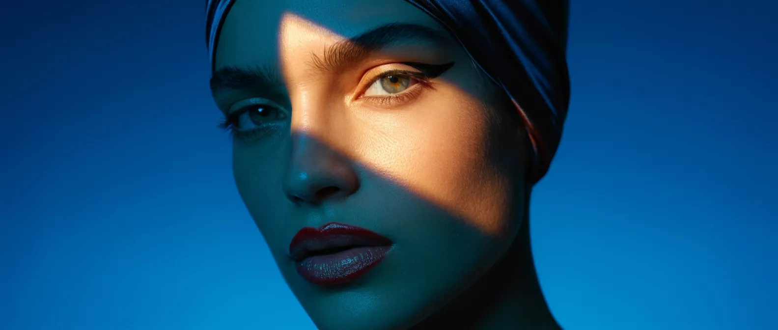 Blue-lit beauty portrait from the existing Southlake website