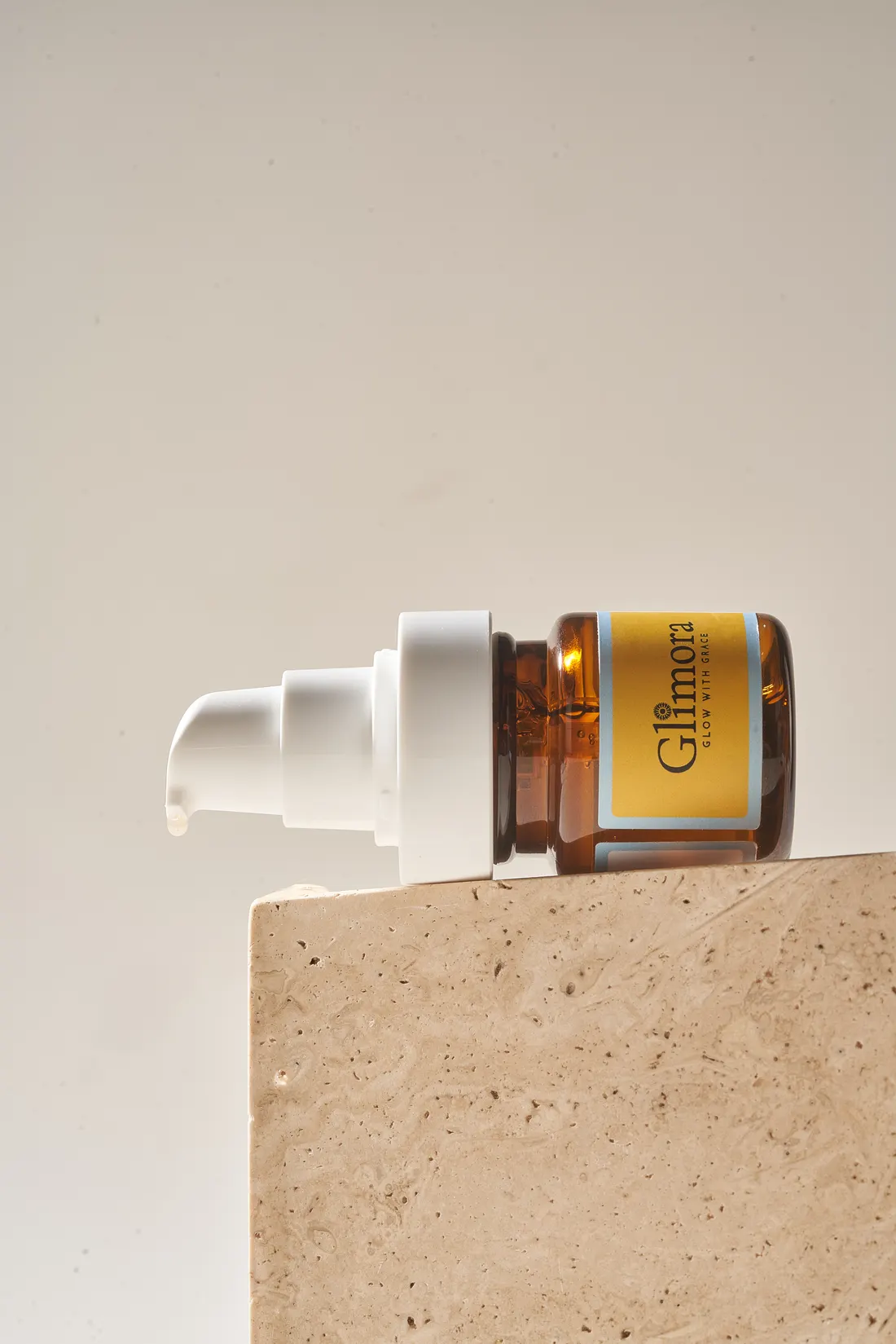 Skincare serum still life, photographed by Southlake Vision in China.