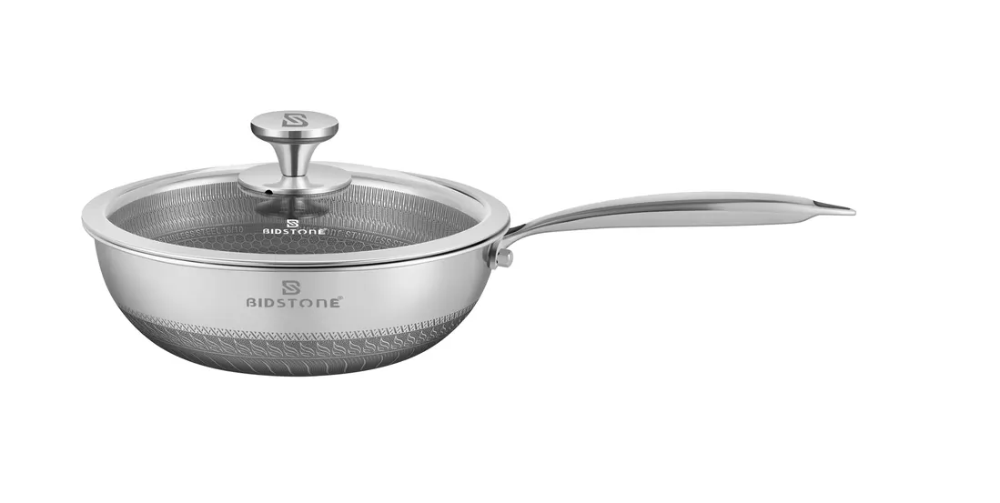 Stainless steel frying pan, photographed by Southlake Vision in China.